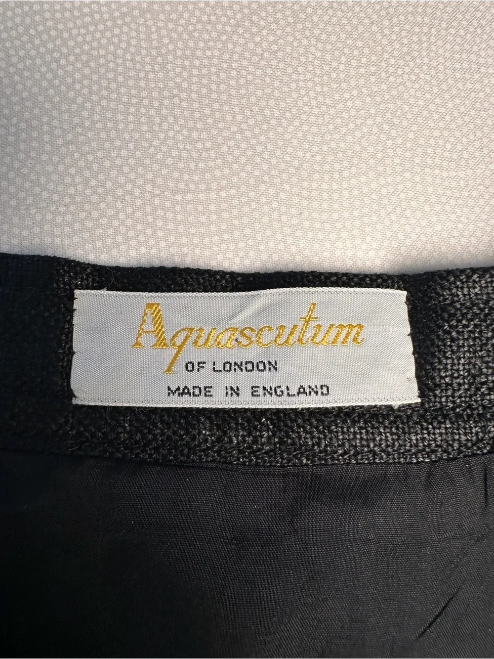 Vintage 1999 Aquascutum of London Black Linen Blend Pencil Skirt S:14 England
